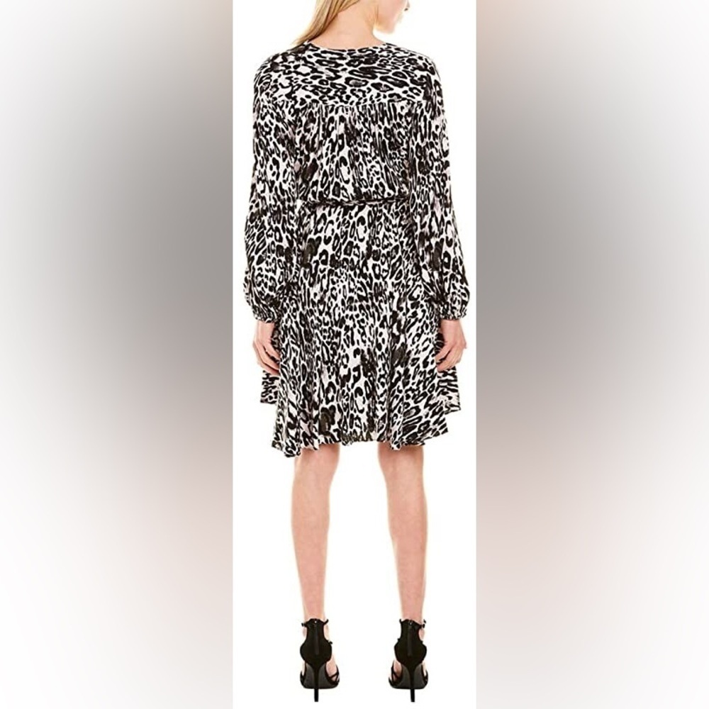 -M Milly Leopard Wrap‎ Dress